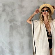Kimono — Silvia et Zebrine Beach