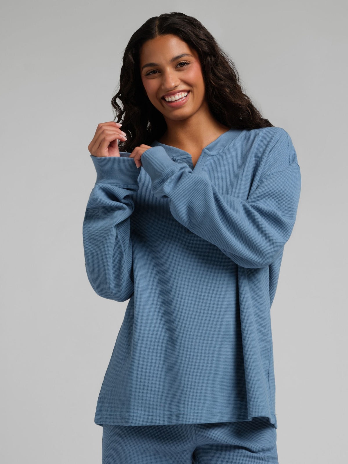 Haut — gaufré détente Henley manches longues — Comfrt