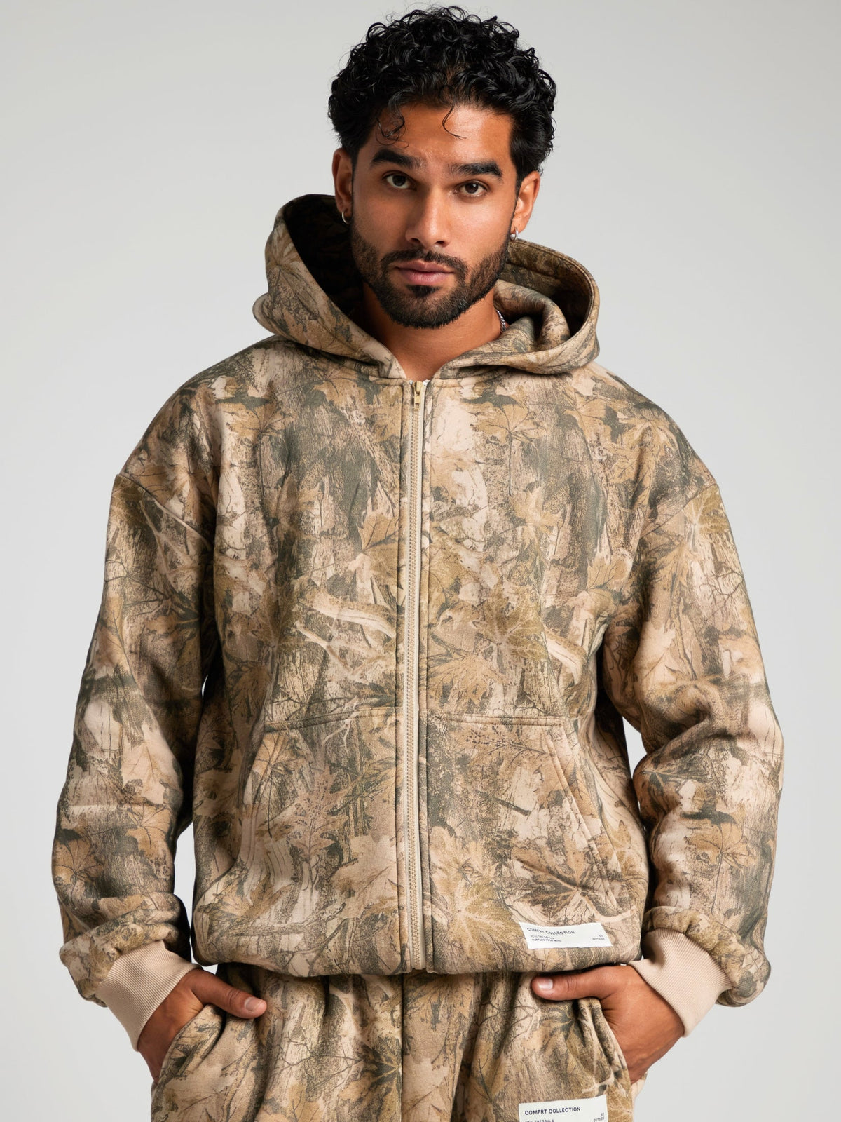 Sweat à capuche — Camo zippé – Mega — Comfrt