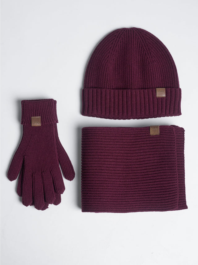 Ensemble — Winter Accessories