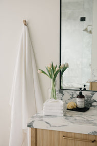 Draps de bain en éponge côtelée