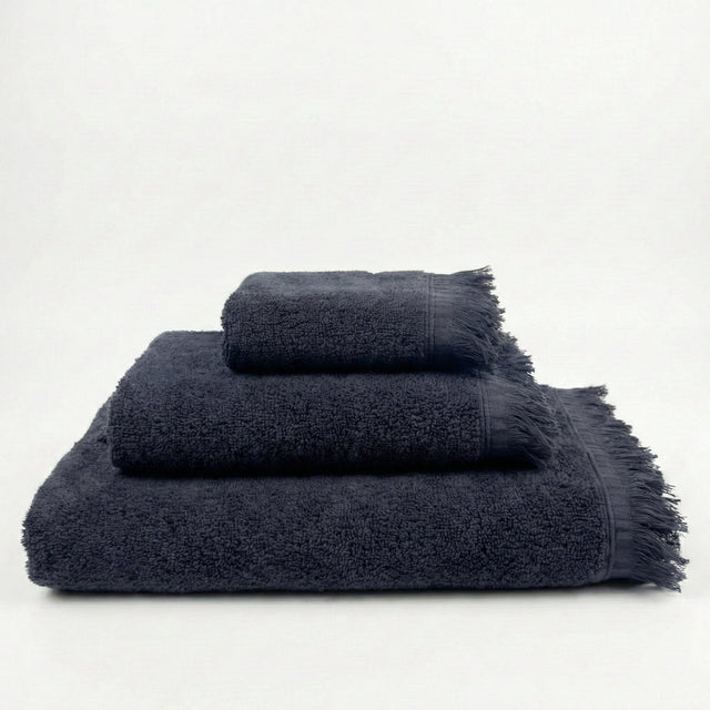 Carrés de toilette — Natalie Luxury in noir