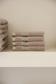 Carrés de toilette — Luxe
