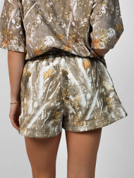 Short — Camo