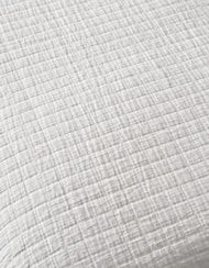 Couverture — Waterfront Grid Matelasse