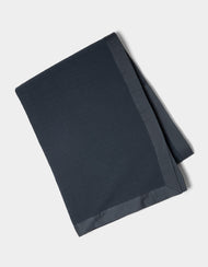 Couverture — Waterfront Grid Matelasse