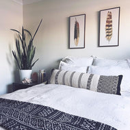 Coussin décoratif — Katrin noir et Ivory lombaire