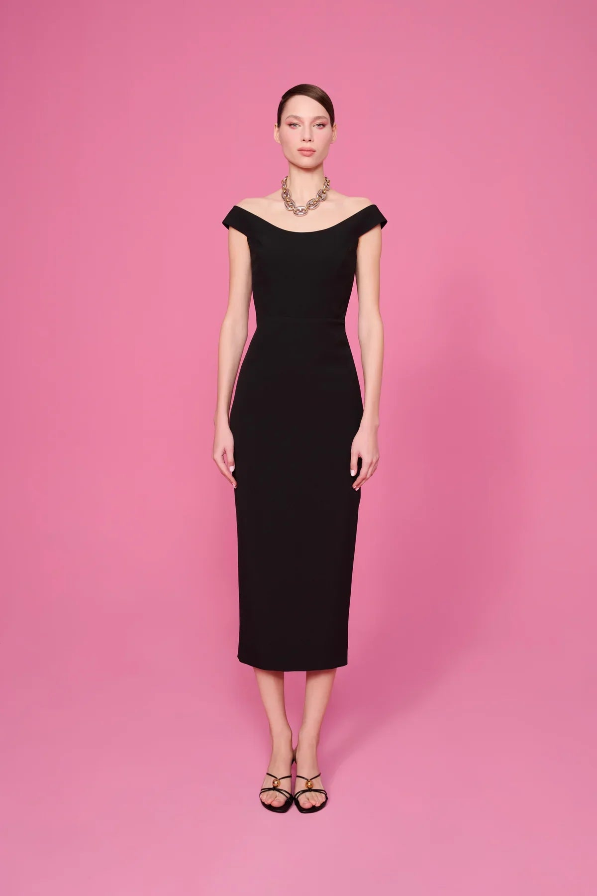 Robe — Amelia Off-Shoulder Minimal midi — The Loomia