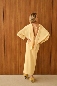 Mode & vêtements — Aura Sculpted Open-Back Drape Blouse