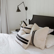 Coussin décoratif — Ruhi tissé main noir et crème