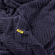 Couverture — Factory Sale: Premier Plush