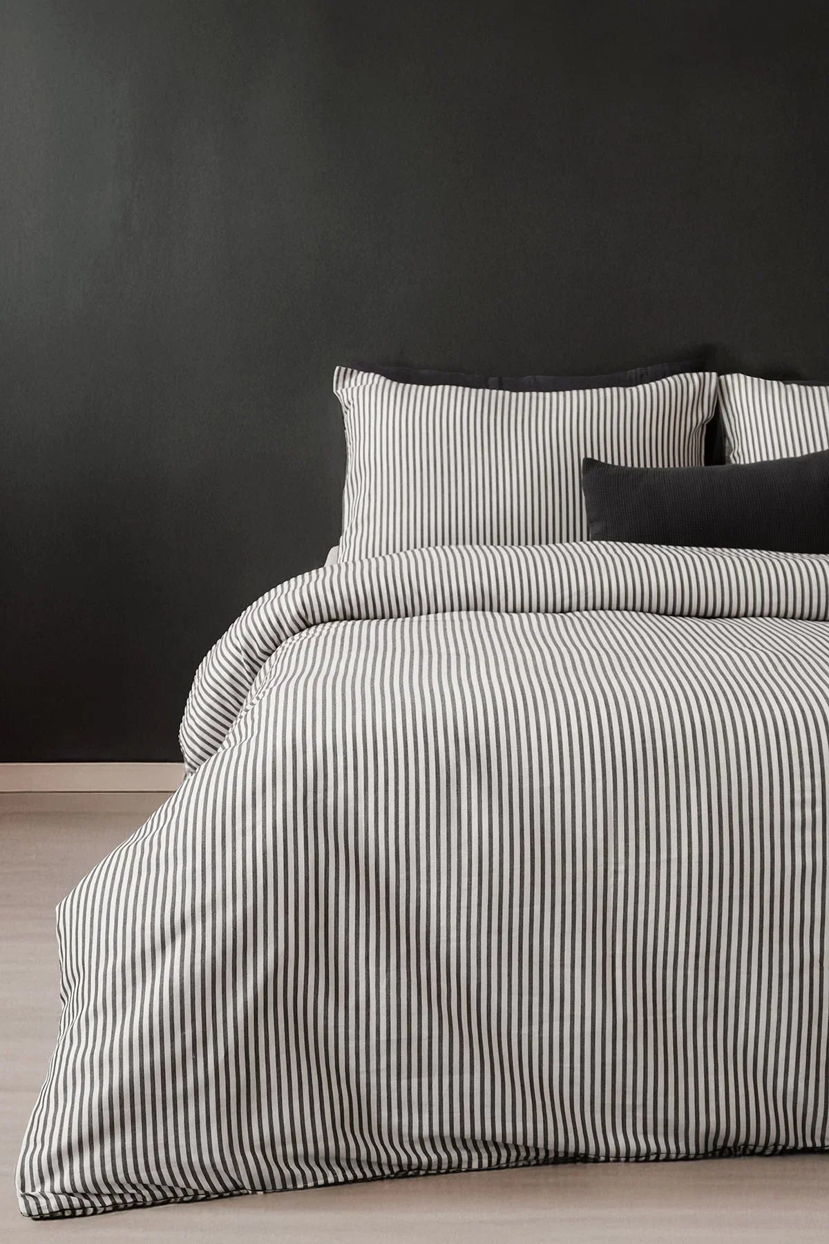 Housse de couette — Luxe turc satin — The Loomia